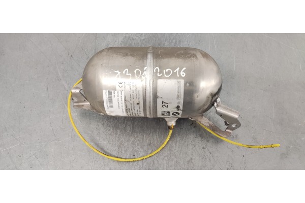 Recambio de deposito suspension para bmw serie 7 (g11/g12) 6a350000 referencia OEM IAM 6861933  