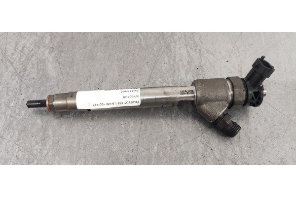 Recambio de inyector para peugeot 308 1.5 hdi 130 fap referencia OEM IAM 0445110955  