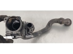 Recambio de termostato para peugeot 3008 1.5hdi 130 fap referencia OEM IAM 9812113780  