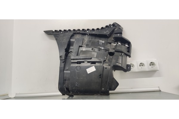 Recambio de soporte paragolpes trasero para bmw serie 7 (g11/g12) 6a350000 referencia OEM IAM 7357147  