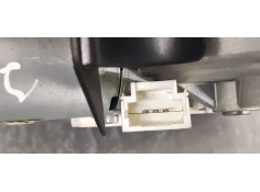 Recambio de motor limpia trasero para peugeot 5008 2.0 hdi referencia OEM IAM 9680477480  
