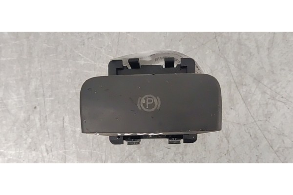 Recambio de freno de mano electrico para peugeot 5008 2.0 hdi referencia OEM IAM 9666405677  