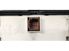 Recambio de cuadro instrumentos para peugeot 5008 2.0 hdi referencia OEM IAM 9676614680  