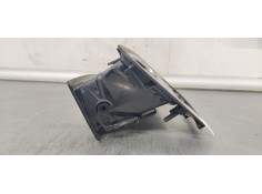 Recambio de rejilla aireadora para peugeot 5008 2.0 hdi referencia OEM IAM 9686528077  