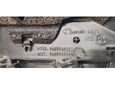 Recambio de moldura para peugeot 5008 2.0 hdi referencia OEM IAM 96859483XT  