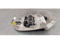 Recambio de luz interior para peugeot 5008 2.0 hdi referencia OEM IAM 9681370177  