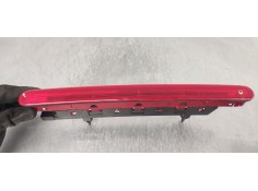 Recambio de luz central de freno para peugeot 5008 2.0 hdi referencia OEM IAM 9684008780  
