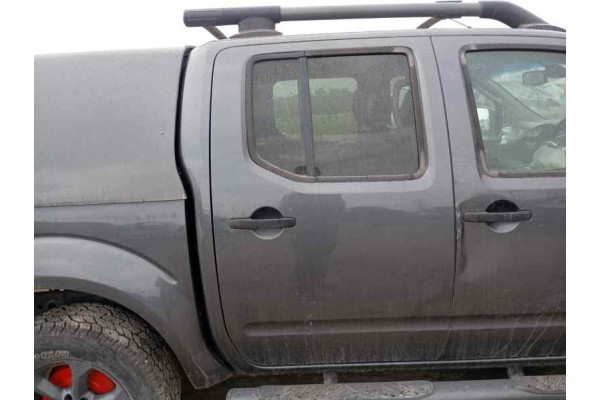 Recambio de puerta trasera derecha para nissan navara 4x4 dc le tech premium at 4p referencia OEM IAM   