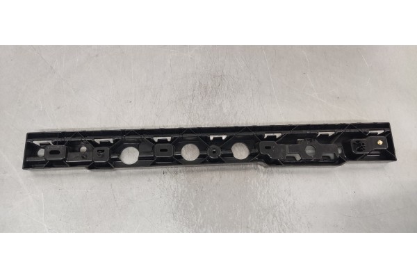 Recambio de moldura para bmw serie 7 (g11/g12) 6a350000 referencia OEM IAM 7357136  