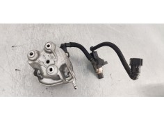 Recambio de bomba combustible para peugeot 3008 1.5hdi 130 fap referencia OEM IAM 9824088780  
