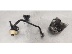 Recambio de bomba combustible para peugeot 3008 1.5hdi 130 fap referencia OEM IAM 9824088780  