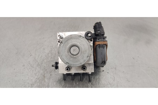Recambio de abs para peugeot 5008 2.0 hdi referencia OEM IAM 0265951738  