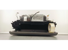 Recambio de guantera para land rover discovery 5 2.0 d turbo 240 4x4 fap referencia OEM IAM HY3213B610AA  