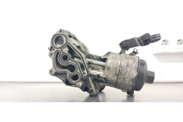 Recambio de soporte filtro aceite para peugeot 3008 1.5hdi 130 fap referencia OEM IAM 9823532380  