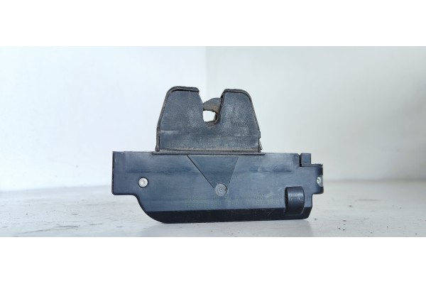 Recambio de cerradura maletero / porton para citroen c4 berlina 2.0 hdi fap referencia OEM IAM 9652301980  