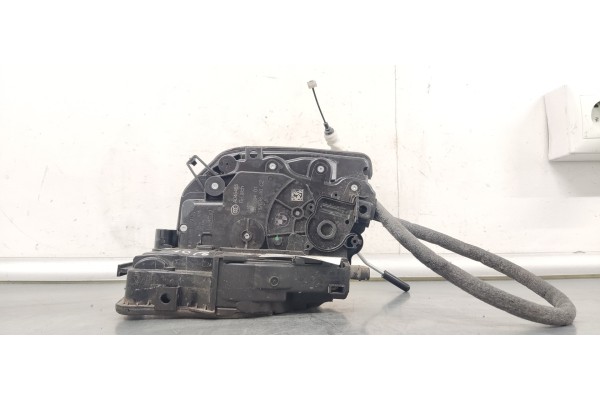 Recambio de cerradura puerta delantera derecha para bmw serie 7 (g11/g12) 6a350000 referencia OEM IAM 2581894  