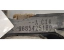 Recambio de faro antiniebla izquierdo para peugeot 5008 2.0 hdi referencia OEM IAM 9685425180  