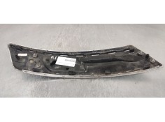 Recambio de rejilla paragolpes izquierda para peugeot 5008 2.0 hdi referencia OEM IAM   