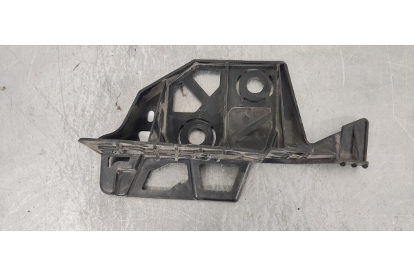 Recambio de soporte paragolpes delantero para peugeot 5008 2.0 hdi referencia OEM IAM 9684021080  