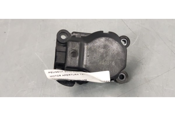 Recambio de motor apertura trampillas climatizador para peugeot 5008 2.0 hdi referencia OEM IAM P1975001U  