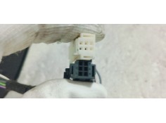 Recambio de retrovisor izquierdo para citroen c3 1.2i 82 referencia OEM IAM   