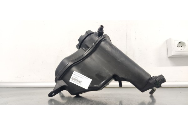 Recambio de deposito expansion para bmw serie 3 berlina (e90) 2.0 i referencia OEM IAM 17137567462  