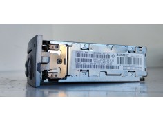 Recambio de sistema audio / radio cd para renault scenic ii emotion referencia OEM IAM 8200300859B  