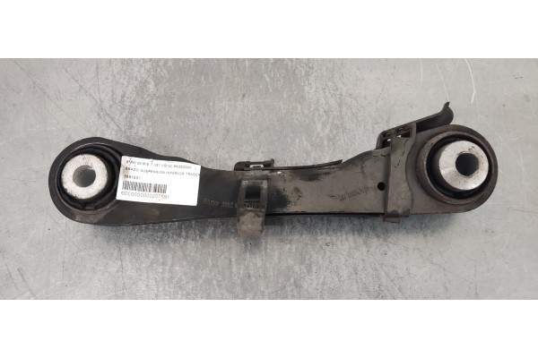 Recambio de brazo suspension inferior trasero izquierdo para bmw serie 7 (g11/g12) 6a350000 referencia OEM IAM 6867537  