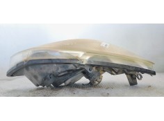 Recambio de faro derecho para renault scenic ii 1.5dci 105 referencia OEM IAM   
