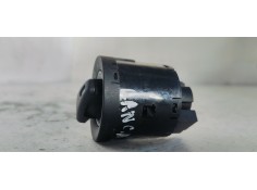 Recambio de mando luces para lancia thema 3.0jtd 240 fap referencia OEM IAM 68041761AB  