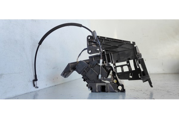 Recambio de cerradura puerta trasera derecha para ford focus c-max (cap) ghia (d) referencia OEM IAM 3M5AR26412BP  