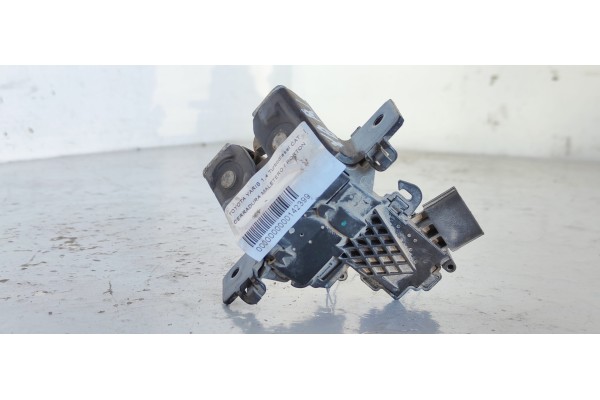 Recambio de cerradura maletero / porton para toyota yaris 1.4 turbodiesel cat referencia OEM IAM   