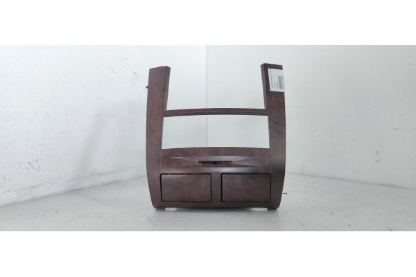 Recambio de moldura para ssangyong rexton rx 270 full referencia OEM IAM 7653508000  