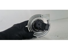 Recambio de valvula egr para bmw serie 1 berlina (e81/e87) 118d referencia OEM IAM 70068408  