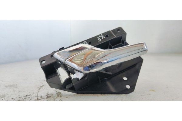 Recambio de maneta interior delantera izquierda para jaguar xf 3.0 i referencia OEM IAM 8X2322601AC  