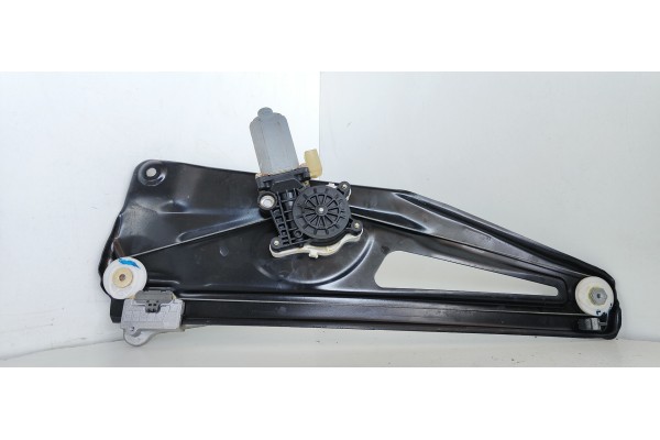 Recambio de elevalunas trasero derecho para land rover range rover (lm) v8 se referencia OEM IAM 676283620650  