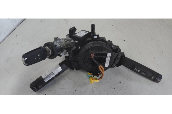 Recambio de mando multifuncion para opel insignia berlina 2.0 16v cdti referencia OEM IAM 909CPK4R0 20817721 