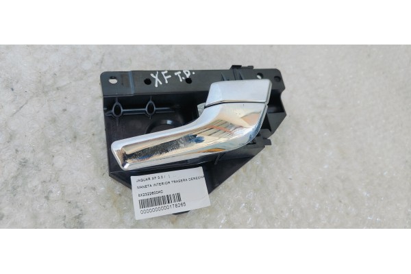 Recambio de maneta interior trasera derecha para jaguar xf 3.0 i referencia OEM IAM 8X2322600AC  
