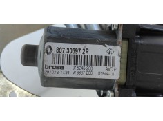 Recambio de elevalunas delantero derecho para renault megane iii coupe expression referencia OEM IAM 807303972R  