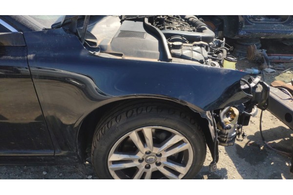 Recambio de aleta delantera derecha para volvo v70 familiar summum referencia OEM IAM   