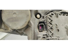 Recambio de faro izquierdo para renault megane iii coupe 1.5 dci 110 fap referencia OEM IAM 260608405R  