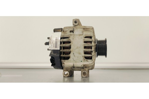 Recambio de alternador para opel astra j lim. 1.6 cdti referencia OEM IAM 13586366  