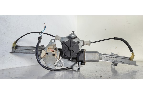 Recambio de elevalunas delantero izquierdo para nissan almera tino (v10m) básico referencia OEM IAM 114919  