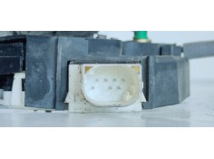 Recambio de cerradura puerta trasera derecha para land rover range rover (lm) v8 se referencia OEM IAM CWC500080  