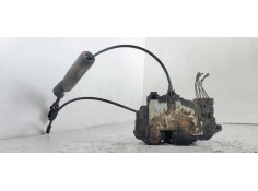 CERRADURA PUERTA TRASERA IZQUIERDA 825030002R 