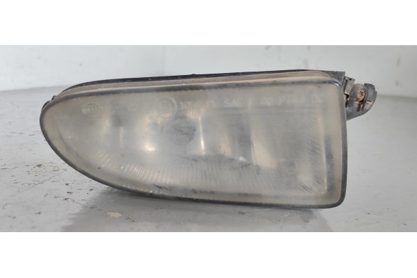Recambio de faro antiniebla derecho para chrysler pt cruiser (pt) 2.0 touring referencia OEM IAM   