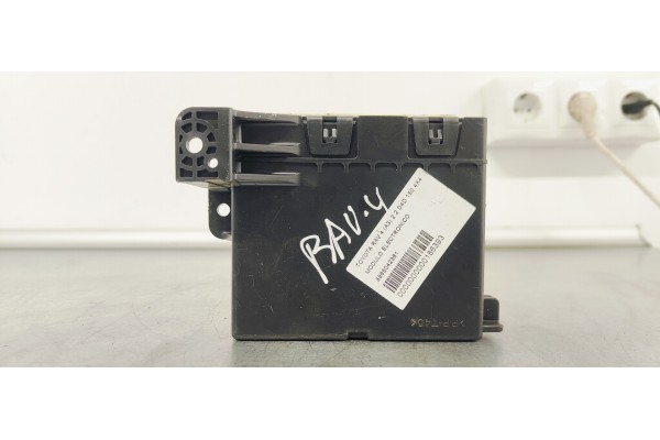 Recambio de modulo electronico para toyota rav 4 (a3) 2.2 d4d 150 4x4 referencia OEM IAM 8865042361  