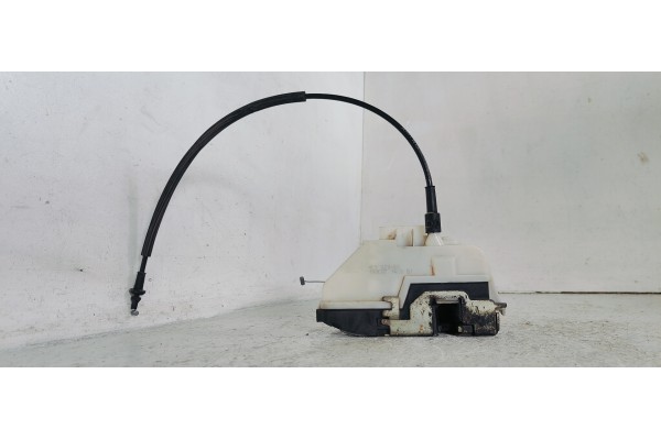 Recambio de cerradura puerta delantera izquierda para citroen c3 1.4 referencia OEM IAM 46982980  