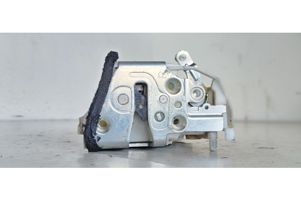 Recambio de cerradura puerta trasera derecha para suzuki sx4 rw (ey) glx referencia OEM IAM   