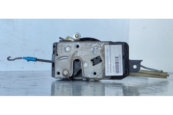 Recambio de cerradura puerta delantera izquierda para opel zafira b 1.9 cdti referencia OEM IAM 13210748  